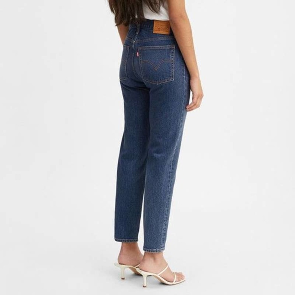 Levi's Premium Wedgie Fit Medium Wash Straight Leg Jeans Size 25